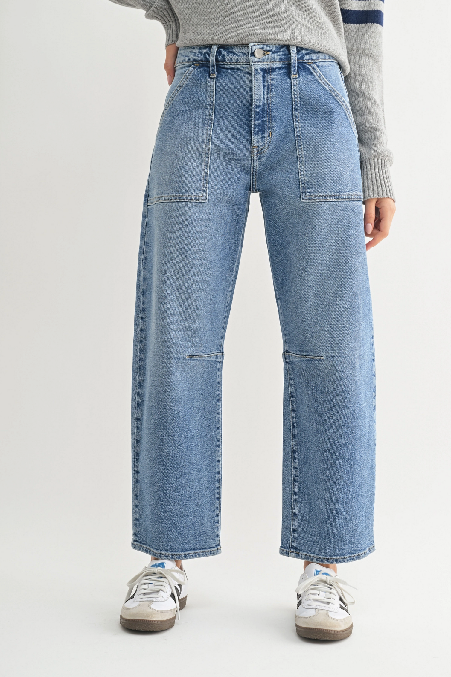 Utility Seam Barrel Jeans