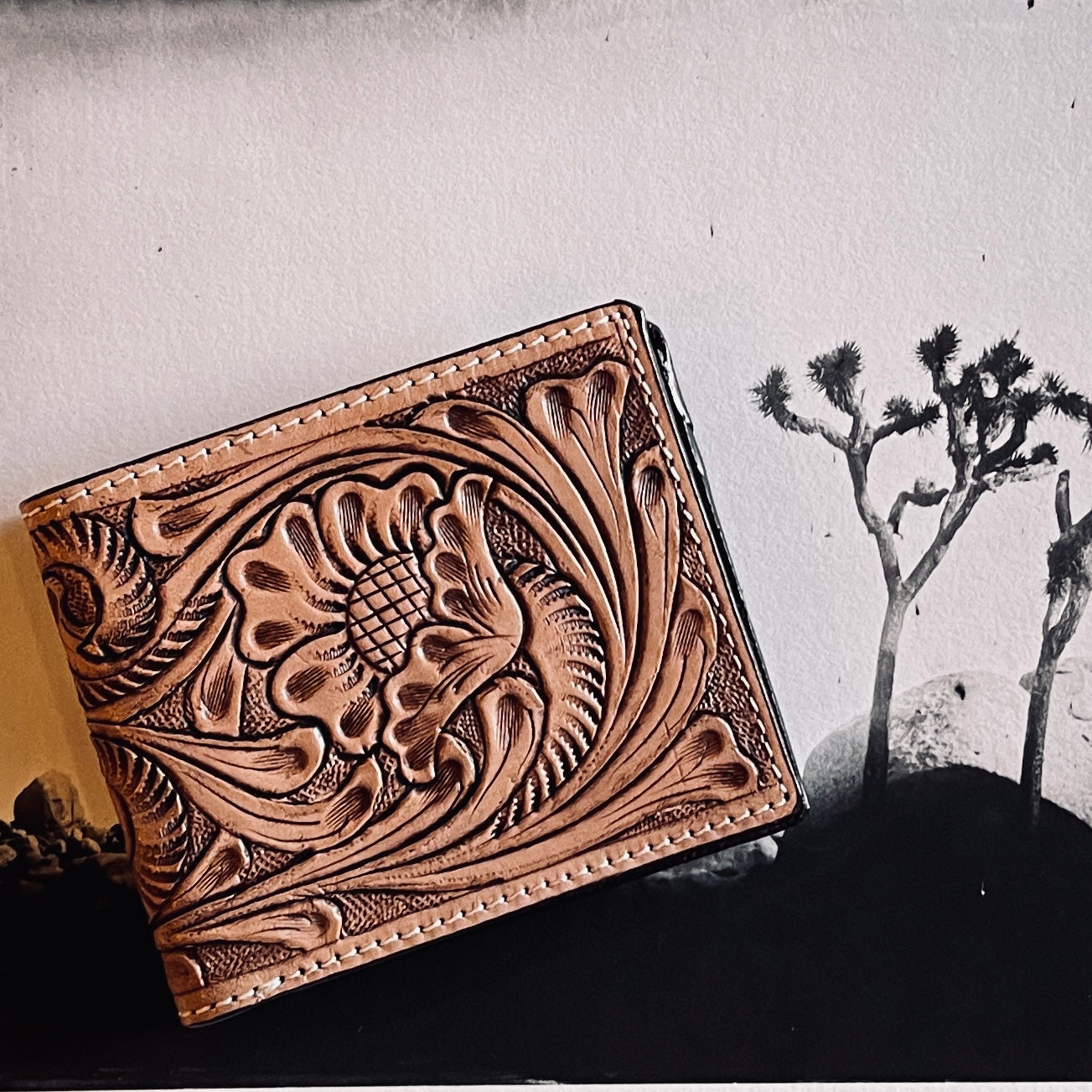 Hand Tooled Leather Wallet Nº2